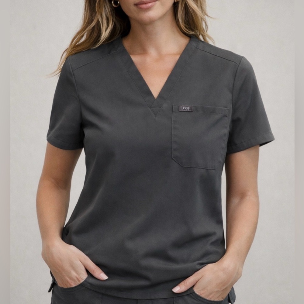 Figs Technical Collection Scrub Top